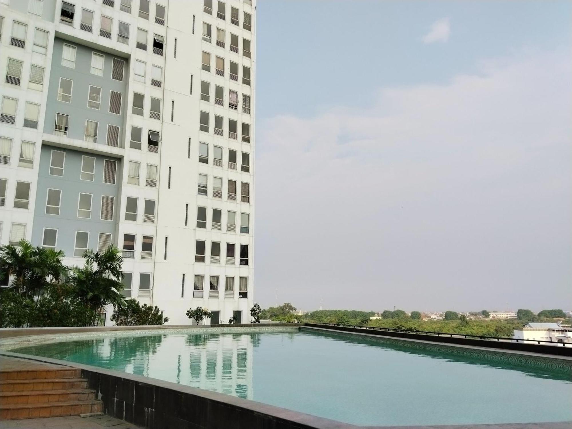 Hotel Amerta Patraland Urbano Powered By Cocotel Bekasi